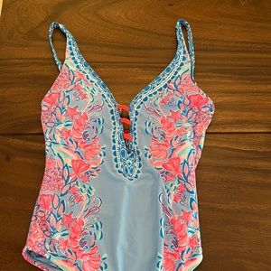 Lilly Pulitzer bathing suit worn once